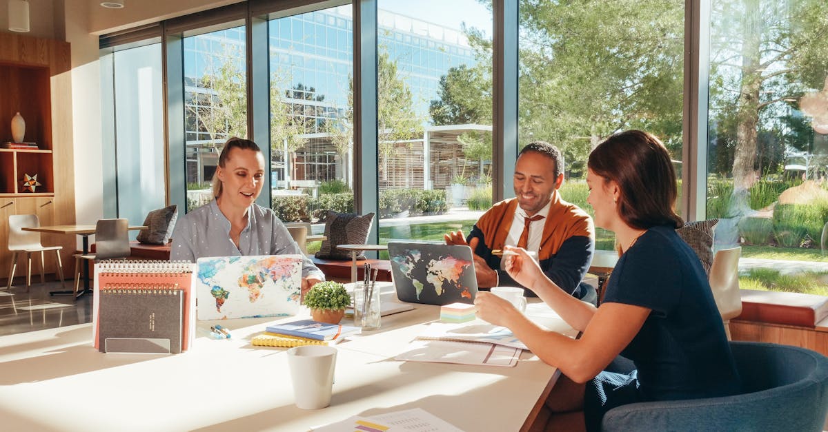 话机通信实名账号:实名认证对网络风险提示买卖的约束作用